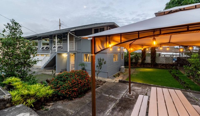 Central HNL, Well-Established Neighborhood, Tandem Parking, Pet-Friendly!
