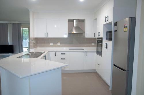 Cheerful 4 bedroom house in Upper Coomera
