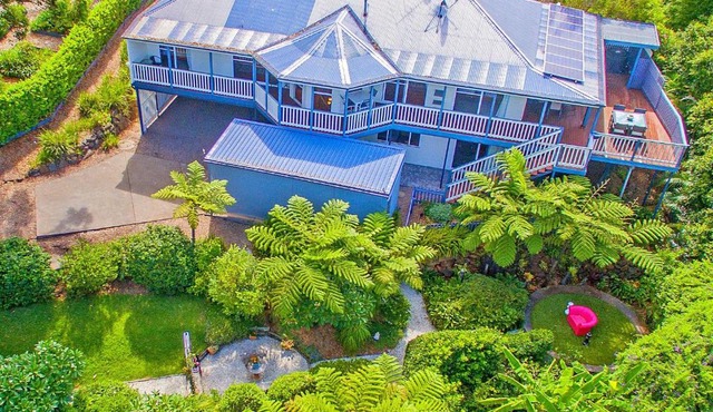 Cloud 9 Eagle Heights - 4BR Cliff Top, VIP Retreat