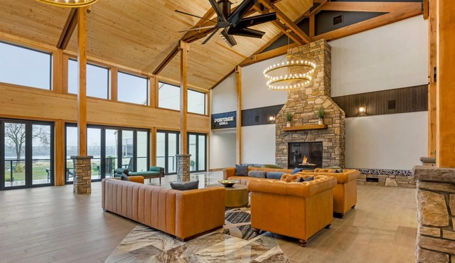 Columbia River Hotel and Conference Center, an Ascend Collection Hotel