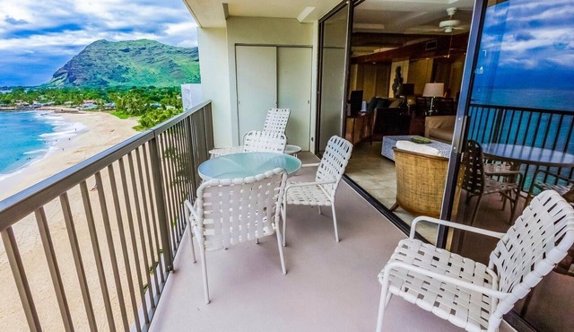 Corner Oceanfront 1BR Condo w/Panoramic Views