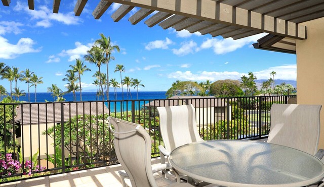 Cozy Treasure Nestled on a Lush Oceanfront Property - Wailea Elua 1508