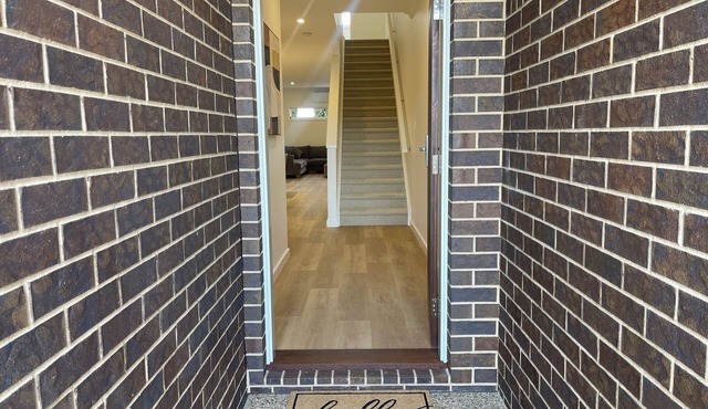 Crampton Townhouse - All of the Comforts