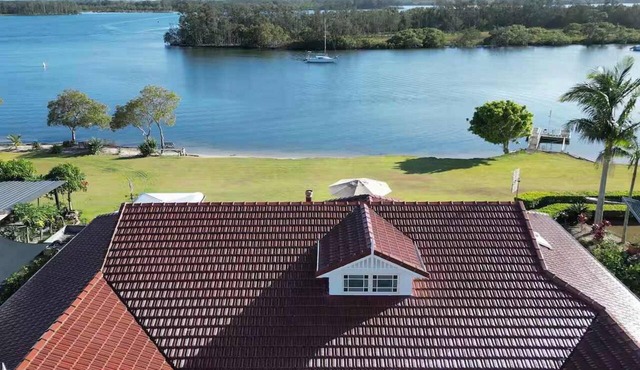 Crystal Palms Retreat - Oceanstays - Riverside