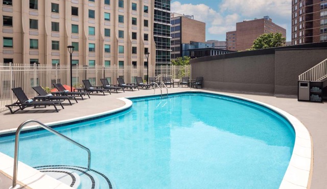 DoubleTree by Hilton Silver Spring Washington DC