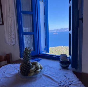 Emporios Traditional Sea View House