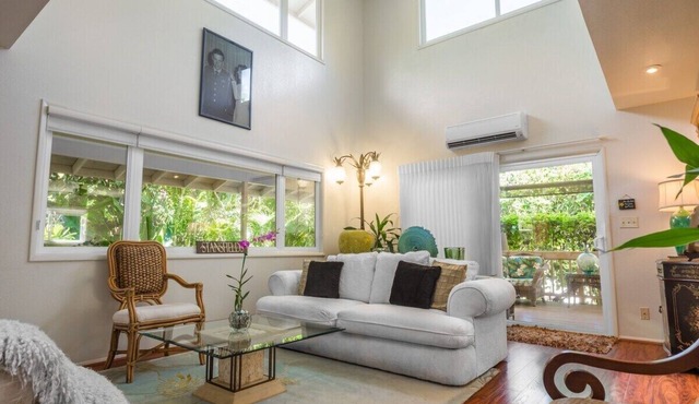 Escape to Paradise- AC, Kayaks,Ocean across street