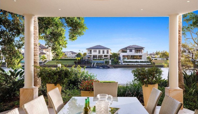 Extravagant Waterfront Home!