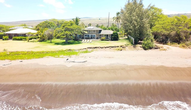 Fabulous 5 br for 15 private beachfront Estate!