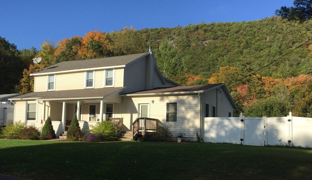Family Friendly Mountain View home now open for winter dates Gore Mt 25 min