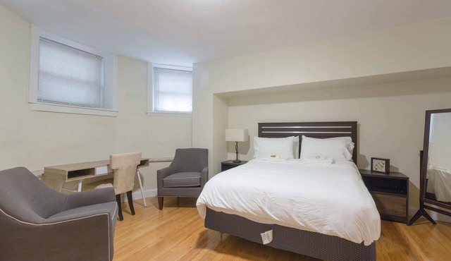 Free Parking at 1 Bed Basement Apt, Near BU & MIT