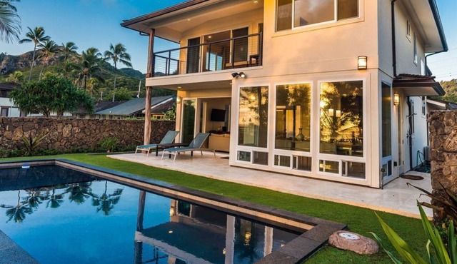 Hale Kamalani - Oceanfront, Walk to Beach, BBQ , Lanai