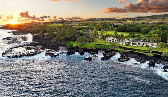 Hale O: Blissful, Private Oceanfront Estate w/Pool
