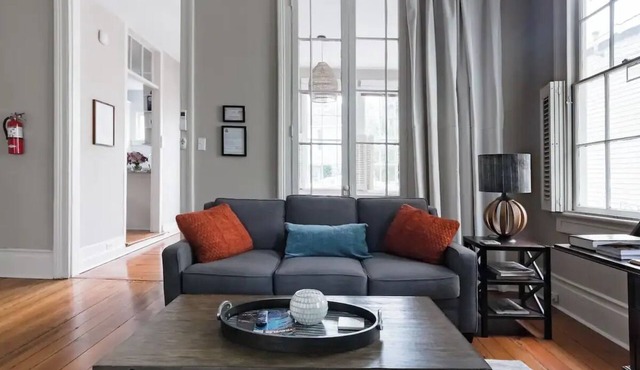 Historic Charleston Retreat | Parking + Courtyard