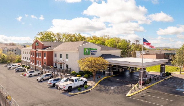 Holiday Inn Express & Suites Chattanooga-Hixson by IHG