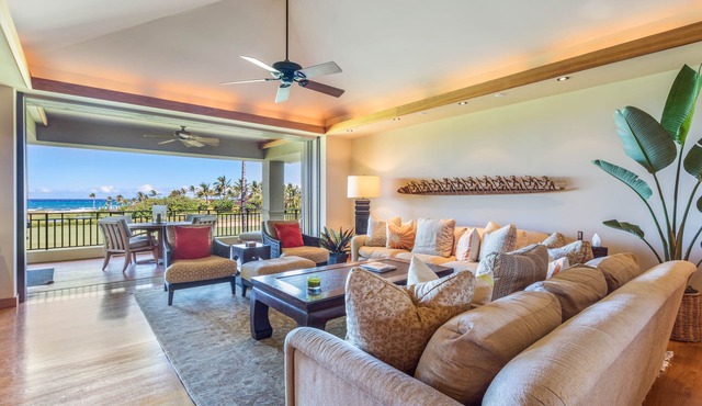 Hualalai Golf Villa 4202 - Oceanfront + Prime Location + Room Service