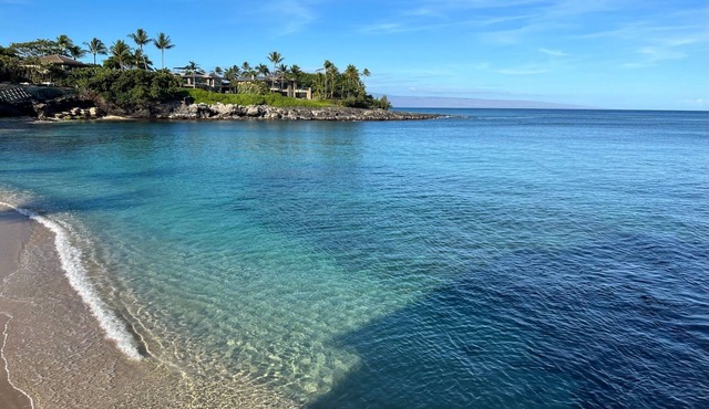 Kahana Sunset C7 2 Bedroom Condo by RedAwning