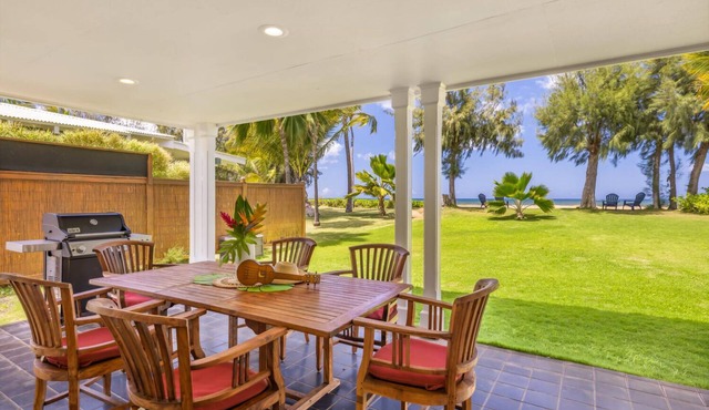 Kai Nalu, Spacious, Beachfront Home, A/C