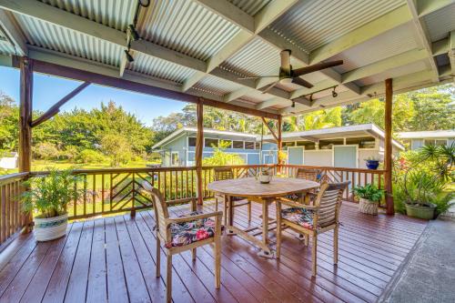 Keaau Apartment on Beautiful Acre w/Pool & Deck!