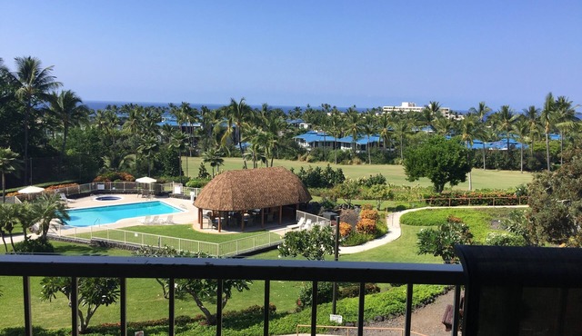 Keauhou with gorgeous oceanview and on the 8th hole of Kona Country Club fairway