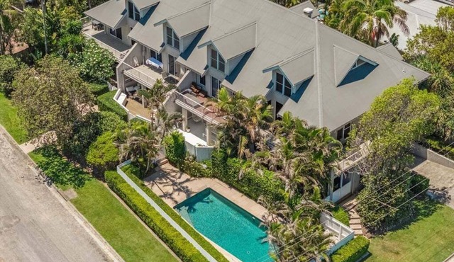 Kendall Beach Apartments 5 - Belongil Beach