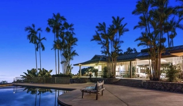 Kohania King Villa - 1bd/1ba on Quiet Orchard Property w/Pool & Ocean View