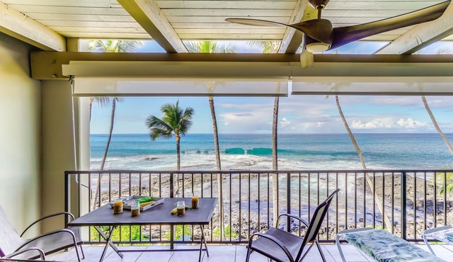 Kona Bali Kai 317 - Oceanfront 2 Bedroom Condo by RedAwning