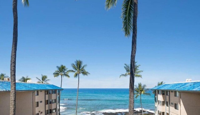 Kona Reef F14 Oceanfront Luxury, Full AC, King