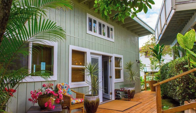 Kt Aloha Awaits You Up On The Hill