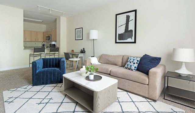 Landing | Chic 1BD, Clubhouse, Gym