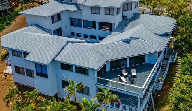 Large Executive Home With Stunning Views