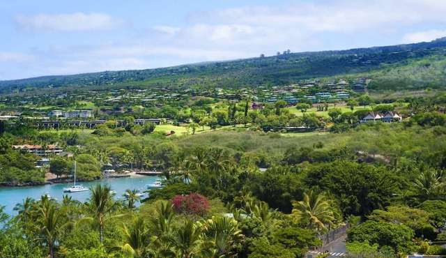 Let's runaway to the Island! Spa, Game Room, Near Pahoehoe Beach Park