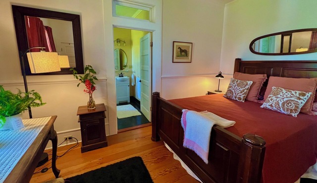 Luxurious Sunrise Suite @ Hawi Guesthouse