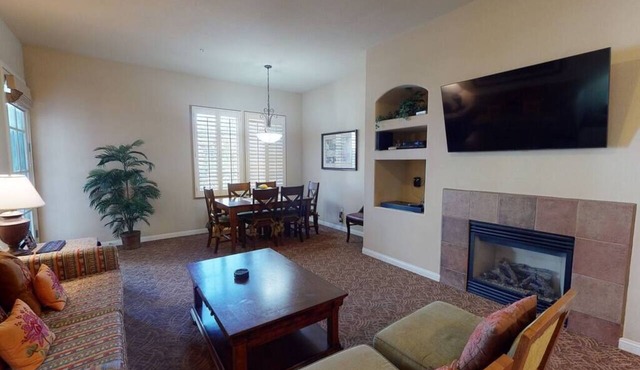 LV102 Upstairs 1 Bedroom Legacy Villa