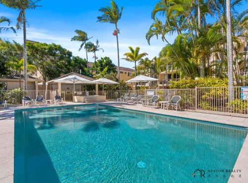 Miami Beachside Holiday Apartments