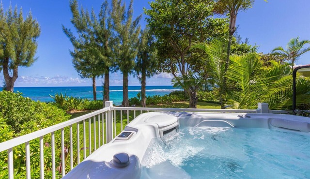 Modern Beachfront Estate near Tunnels, Sleeps 12