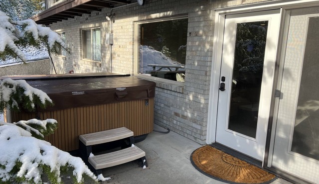 Mountain hideaway, minutes from Mission Ridge Ski and Board Resort
