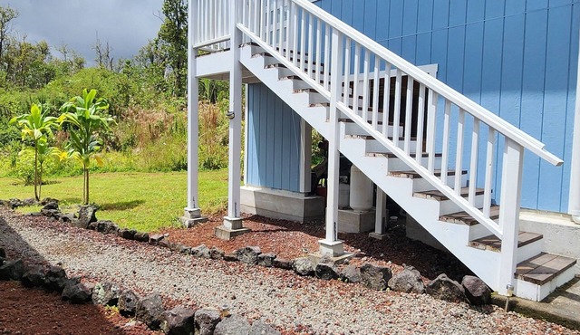 Mountain View Retreat Unit 2 - highly rated on leading vacation rental sites!