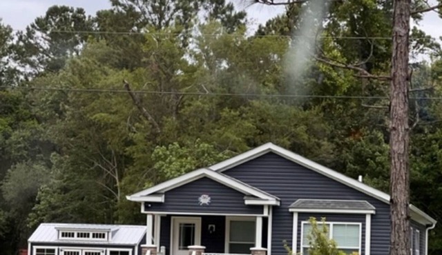 Navigation Blue - Beach Escape 3 bedroom 2 bath private home