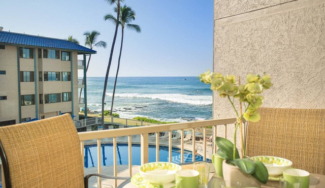 Newly Renovated Ocean View Condo 🐳 Stunning Views From The Lanai! 🌅 Kona Reef E-22