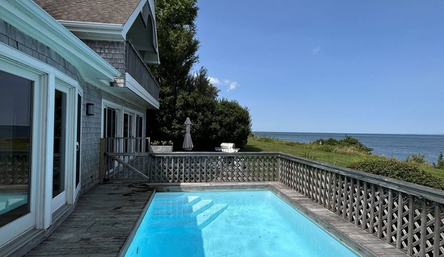 Orient Point Waterfront Home – Private Beach & Stunning Views