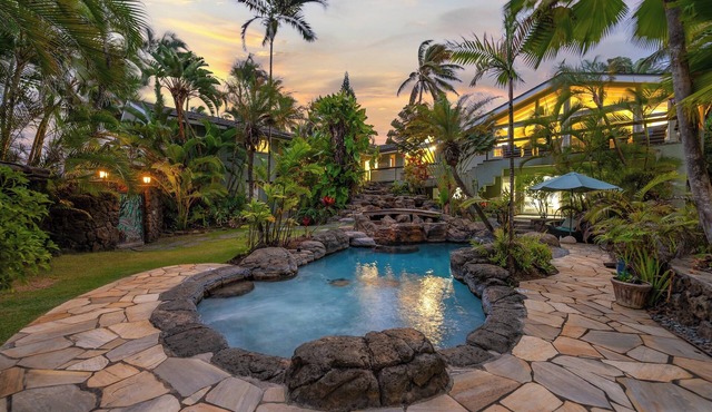 Palione Papalani by Avantstay New $1.5m Remodel Steps From Kailua Beach w/Private Pool & Hot Tub
