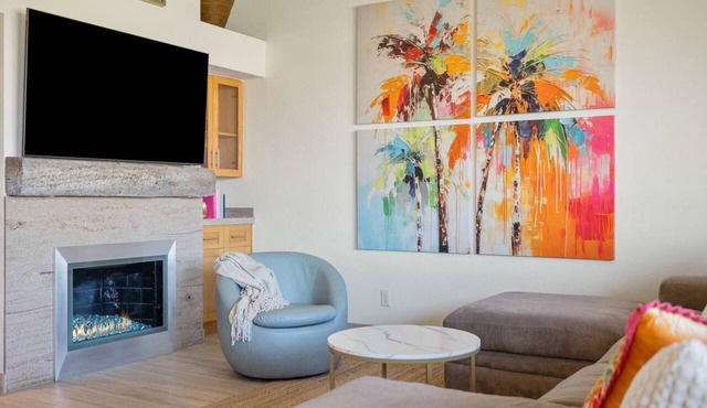 Palm Valley CC Charm | Outdoor Dining on the Patio, Desert Fun, Fitness, Spa, Tennis & Pickle Ball