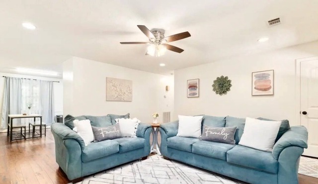 Perfect Private Getaway Near AU & RTJ Golf Trail!