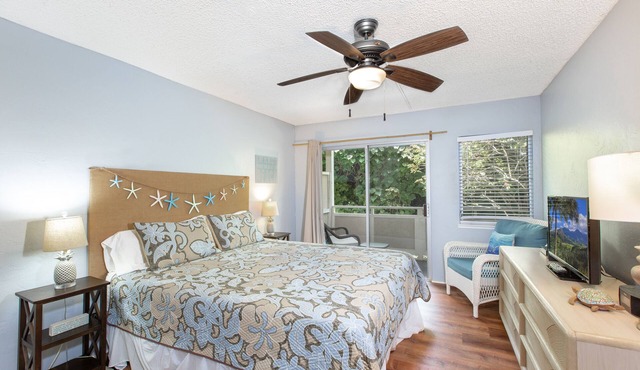 Plantation Hale Suites B6, AC, Near Beach, Shops, Restaurants