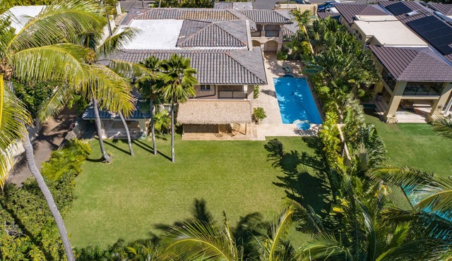 Portlock Beach House