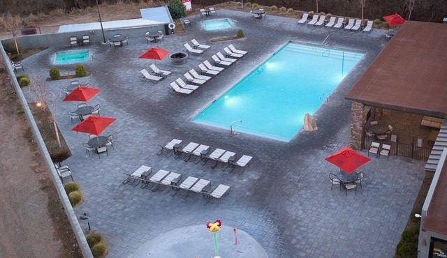 Premium Cabin Sleeps 8 (2 Bedroom w/loft and sofa sleeper) at Riverfront Resort