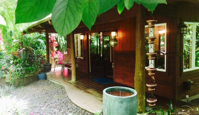 Private Cottage In The Rain Forest TA065882726401