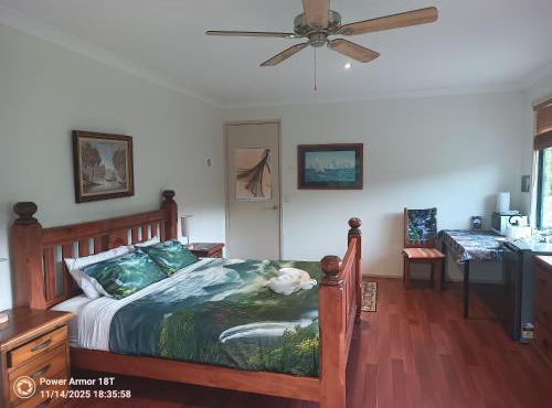 Quand0ng Valley Inn The Waterfall Room