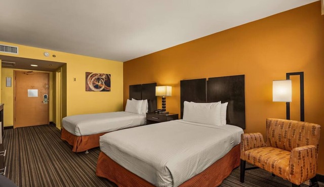 Relaxation Heaven | 2 Double Beds Standard Room with Swimming Pool